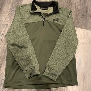 Men’s underarmour 1/4 zip size M